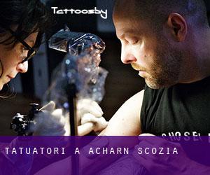 Tatuatori a Acharn (Scozia)