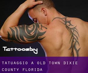 tatuaggio a Old Town (Dixie County, Florida)